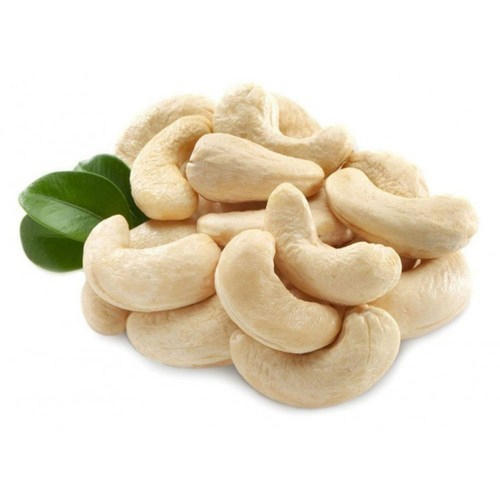 Raw Organic Cashew Nuts, for Snacks, Sweets, Packaging Type : Vacuum pack
