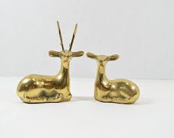 Solid Non Polished brass figurines, for Gifting, Home Decor, Feature : Attractive Designs, Durable