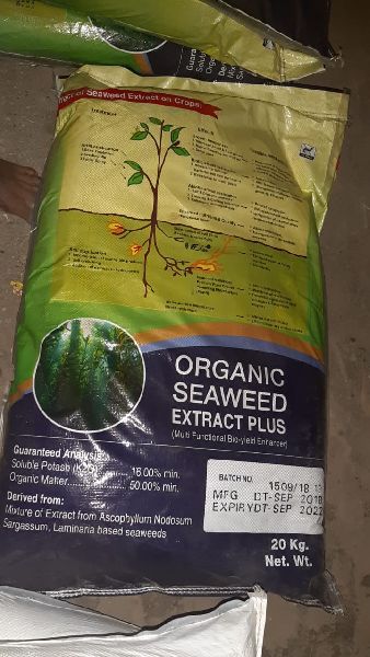 Seaweed extract flakes, Packaging Type : Plastic Bag