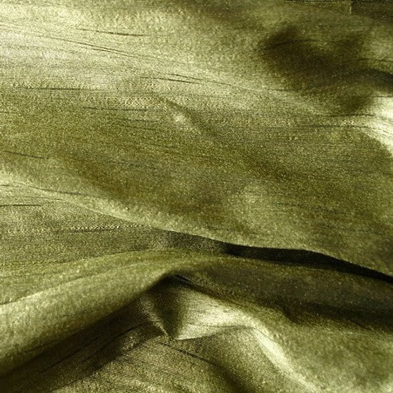 Handloom Silk Fabric, for Bedsheets, Curtains, Garments, Pattern : Plain