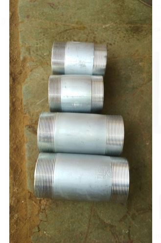 Polished Stainless Steel Round Nipples, Feature : Corrosion Proof, Light Weight