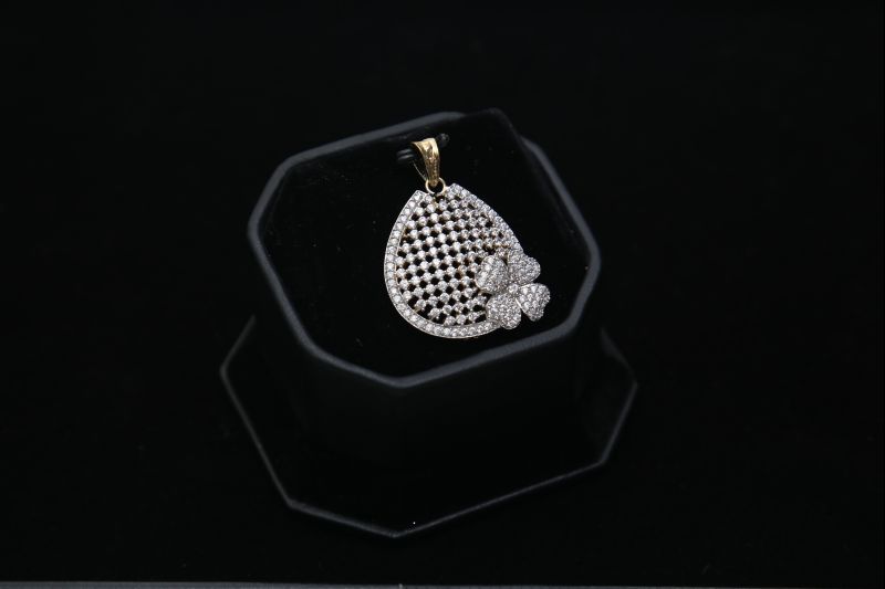 Floral AD Pendant, Occasion : Party Wear