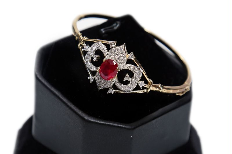 Ruby Stone AD Bracelet, Style : Antique