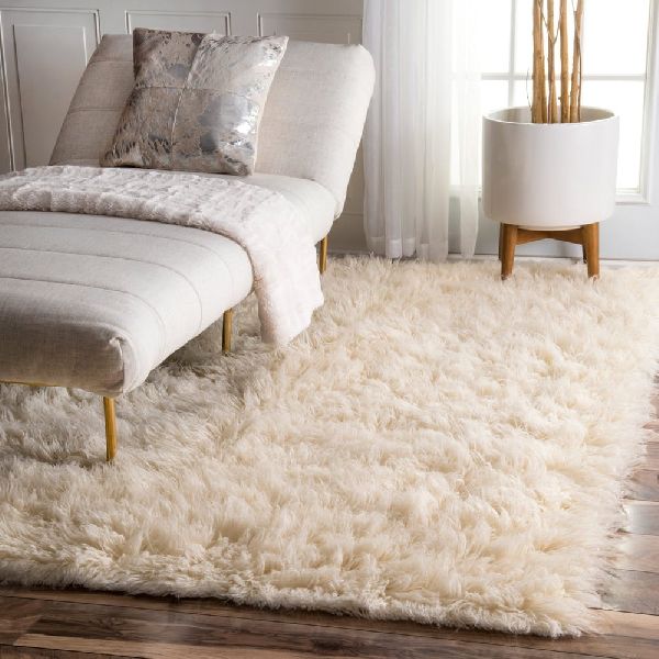 Plain Woolen Rugs, Size : Multisizes