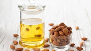 Almond Oil, for Body Care, Making Medicine, Packaging Type : Glass Bottles, Plastic Bottels
