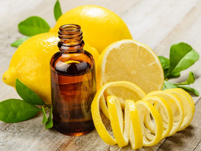 Lemon Oil, Form : Liquid