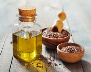 Natural Sesame oil, for Cooking, Human Consumption, Feature : Antioxidant, Low Cholestrol