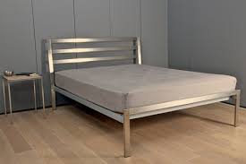 Non Polished Stainless Steel Bed, Feature : Accurate Dimension, Attractive Designs, Durable, Easy To Place