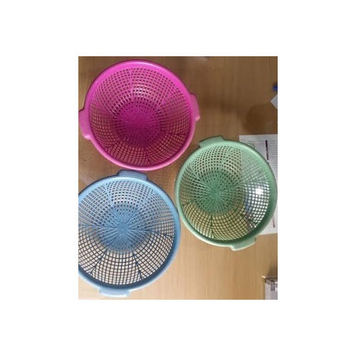 Round Plastic Baskets