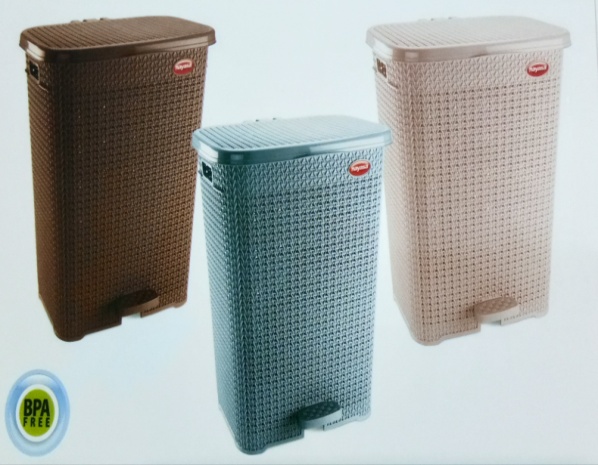 Plastic Pedal Roap Laundry Basket, Feature : Easy To Carry, Superior Finish