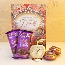 Wooden diwali gifts, Feature : Attractive Designs, Colorful Printed, Fine Finishing, Dust Proof, Shiny Look