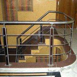 Stainless Steel Non Polished staircase, for Home, Hotel,  Outdoor, Feature : Alluring Look, Fine Finishing