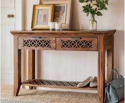 Aluminum Dotted Multiweight console table, Feature : Durable, Eco-Friendly, Fine Finished, Shiney