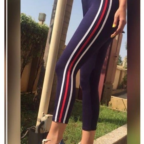 Cotton Ladies Stylish Leggings, Pattern : Striped, Color : Blue at