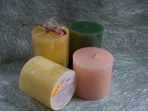 D-light Dreamer Pillar Candle, Dimension : 4x4 inches