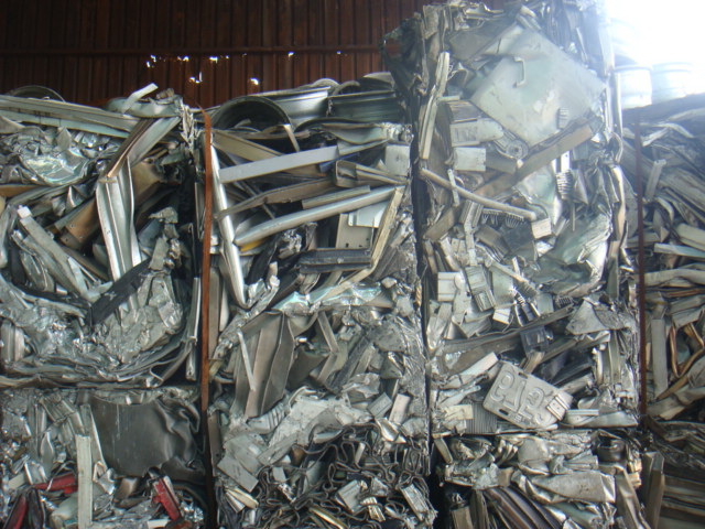 aluminium scrap material