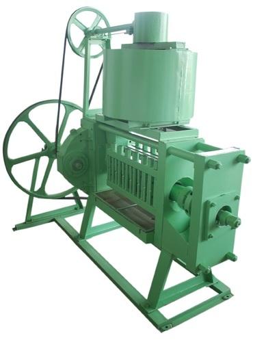 Kamdhenu Semi-Automatic Neem Seed Oil Expeller