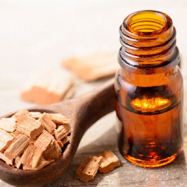 Sandalwood Oil, for Medicine Use, Personal Care, Purity : 100%