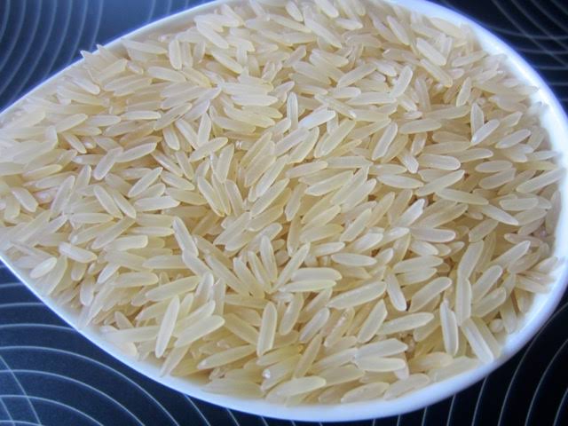 Basmati rice, for Human Consumption, Variety : Long Grain, Medium Grain