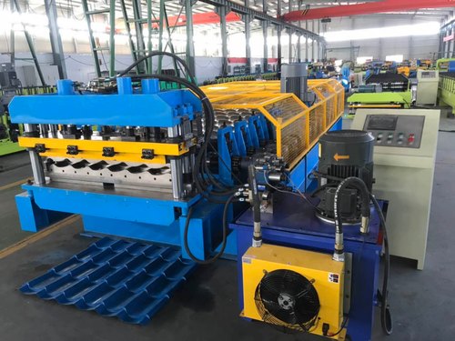 5.8 TONS Roof Forming Machine, Power : 5.5 KW