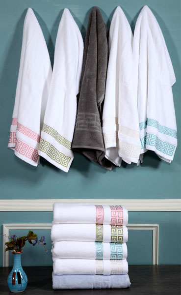 Stylish Bath Towels