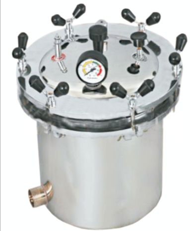 Stainless Steel Six Wing Nut Type Autoclave
