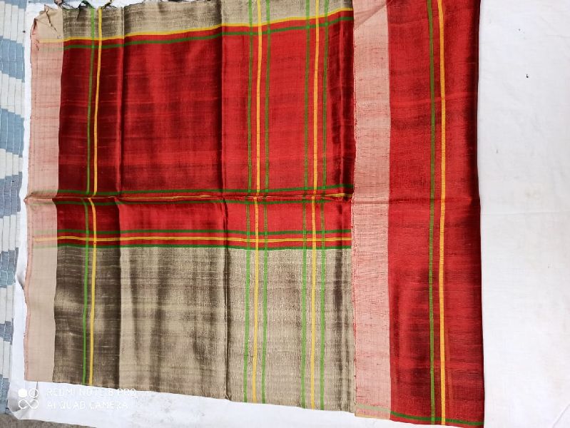 Checked silk saree, Technics : Handloom