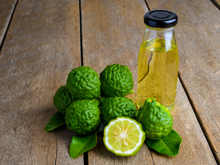  Bergamot Oil, for Personal Care, Cosmetic, Purity : 99.9%