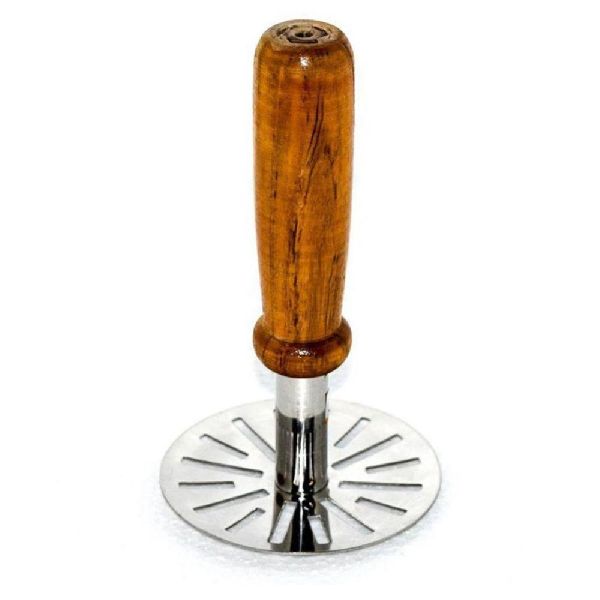 Non Polished Steel Wooden Potato Masher, for Hotel, Kitchen, Restaurant, Feature : Attractive, Fine Finish
