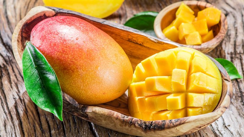 Organic Fresh Kesar Mango, Variety : Alphonso