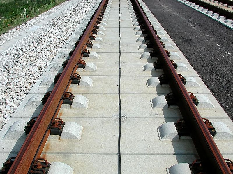 Mild Steel Railway Track Tie Beam, for Manufacturing Unit, Length : 2000-3000mm