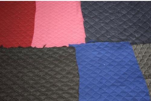 100% Polyester Cotton Plain Quilted Fabric, Width : 44-45 Inch