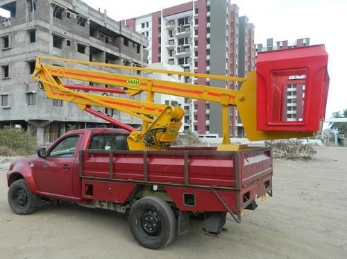 Man lift crane, Engine Type : Diesel Engine