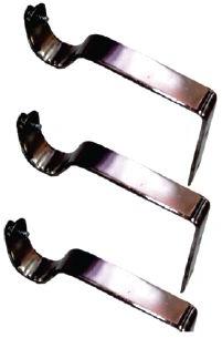 Polished Stainless Steel Curtain Brackets, Feature : Corrosion Proof, Fine Finishing, Flawless Finish