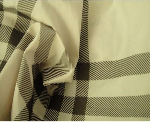 Check Print Polyester Fabric, for Clothing