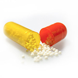 Multivitamin Capsules, for Clinical, Hospital, Packaging Type : Bottles