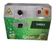 Shree ji Sugarcane Juice Machine, Crushing Capacity : 80 - 145 Kgs/hr