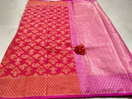 Hansni Fashion Designer Patola Silk Saree, Saree Length : 5.5 m (separate blouse piece)