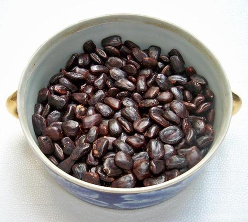 Tamarind seeds, Color : Brown, Shiny Black
