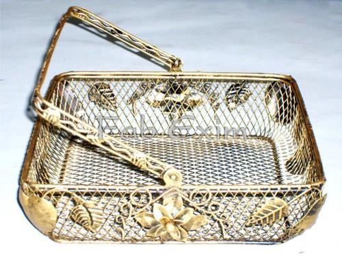 Iron decorative gift basket