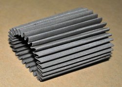 Wire mesh filter element