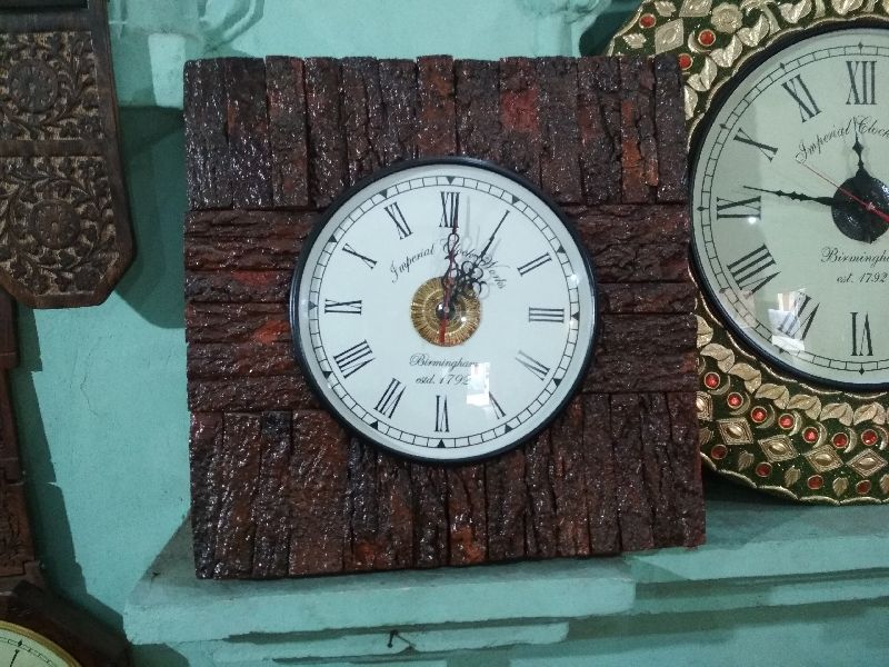 Square Wooden Wall Clock, Color : Brown