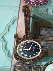 Wooden Guitar Clock