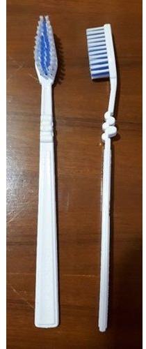 Five-A Plastic Disposable Toothbrushes, Color : White