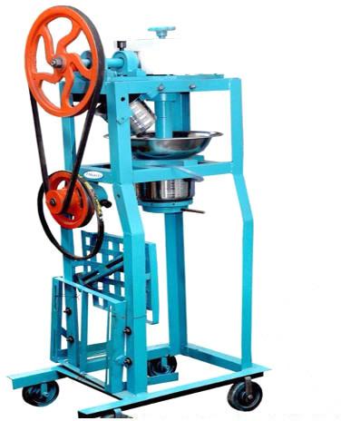 Sevai Making Machine, Capacity : 8 to 9 kg per hr