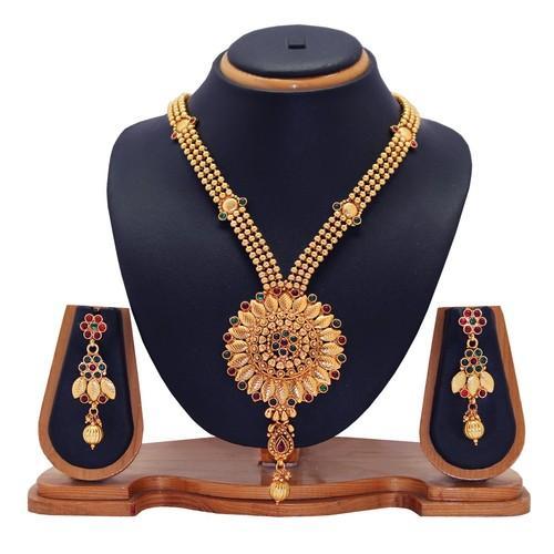 Stylish Necklace Set, Occasion : Engagement, Wedding