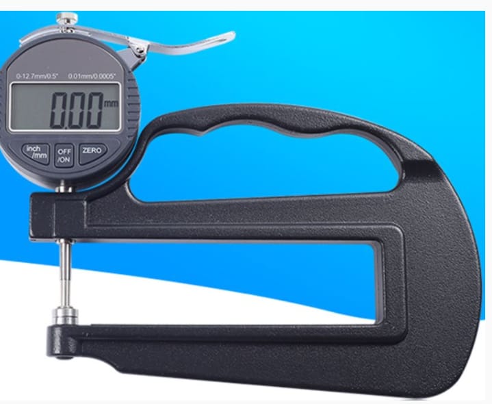 DIGITAL THICKNESS METER