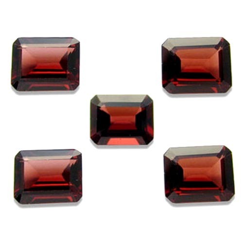 Polished Octagon Garnet Gemstone, for Jewellery, Size : 0-10mm