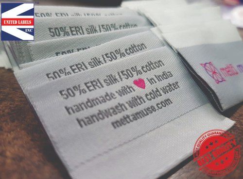 Woven Label, For Garments, Packaging Type : Packet