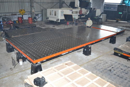 Jagdeep Rectangular Cast Iron Welding Table